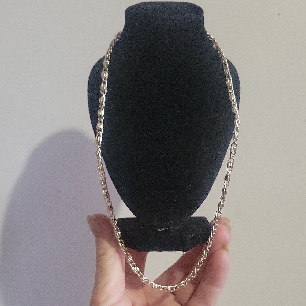 Vintage~Japan~ Gold Tone Chain Necklace 16" J Hook